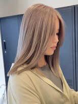 シェイト 天神(ciate) ダブルカラー/ブリーチ/レイヤーカット/ホワイトベージュ