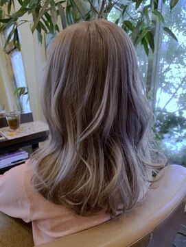 ヴォアソルヂェガーデン(Voasorte GARDEN) ☆Voasorte GARDEN☆ホワイトカラー☆