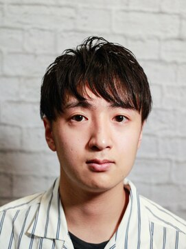 銀座マツナガ 新宿野村ビル店 重め束感×マッシュ×レイヤーカット