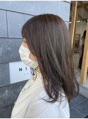 透け感グレージュ