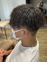 エヌプラス(N+)&nbsp;刈り上げセンターパートサーフカールブルーブラッフェザーパーマ