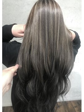 ガルボ ヘアー(garbo hair) #高知 #美容室 #巻いても #可愛い #ハイライト #10代 #20代