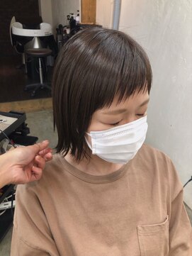 ファム 札幌大通(fam) 20代30代大人可愛い小顔 ショートカット切りっぱなし