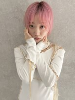 ラミエバイメルト 下北沢(lamie by melt)&nbsp;村上/ペールピンク顔まわりブリーチカラー小顔ショートボブ20代