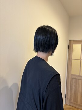 ビューティーワークスループライン(beautyworks LoopLine) 黒髪切りっぱなしボブ