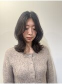 くびれレイヤー×ミディアムスタイル
