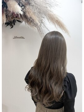 シルエット 美容室 【小顔ロング】美髪マロンベージュ