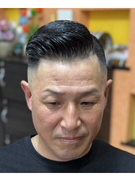 ピシャッとニ代目銀二郎 シンサイ刈り