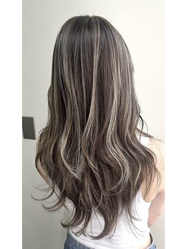 ノーム 横浜(NORM) ハイライトグレージュ