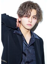 ゴールド 大阪 梅田店(GOALD)&nbsp;波巻きパーマツイストスパイラルセンターパート