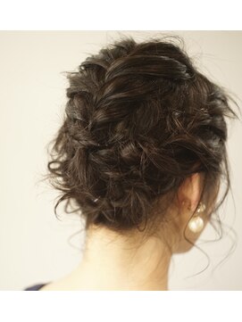 アットグレイス(@grace) お呼ばれアップ/ヘアアレンジ/金沢◎20代30代40代50代