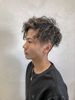 アンフィニワイズ ウェルディ長泉店(Infini-Y's) 2ブロックパーマ