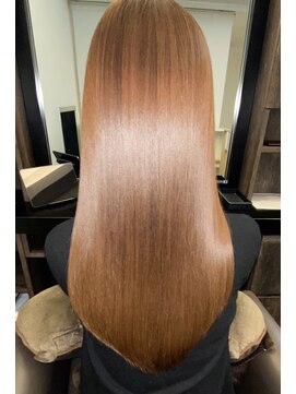 アールサロンプラスキャスパ 自由が丘(Rrsalon+CASPA) カラーと同時に施術することでより水分量&ツヤ感アップ♪