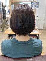 ヴァンクシー バイ ルナ(VANKCY by Luna)&nbsp;ショートボブ 小顔 前髪 時短 20代 30代 耳かけ 登戸 ベージュ