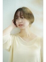 ウタ&nbsp;【uta 浮田】ミストバングナチュラルショート×フォギーベージュ