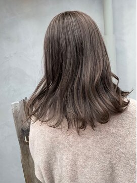 エルラド(LRAD) グレージュハイライト