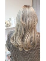 アールヌーヴォ(art nouveau) ミルクベージュウルフ