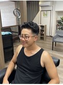 メンズスキンフェードパーマスタイル
