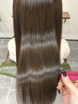 パイントゥリー 伊賀上野店(Pine tree) オリーブベージュ