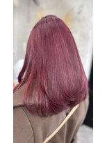 リア(riah) ハイライトカラーミルクティーベージュレイヤーカット