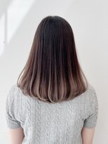 イース バイ アンブルリュクス 北千住(Ease by amble luxe)&nbsp;ホワイトグレージュ/コンマヘア/くすみブルー