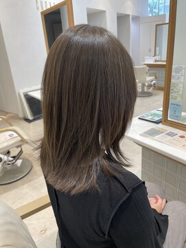 シュヴー 浦安店(CHEVEUX) 髪質改善/くびレイヤー/ミディアムレイヤーアッシュ/30代/40代
