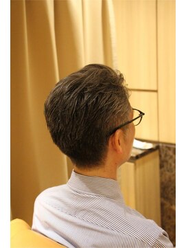 ヘアーモードキクチ 日本橋三越前店 ビジネスツーブロ