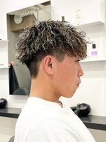 メッシュハイライトスパイラルパーマツイストパーマツーブロック