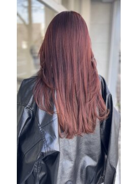 ラズ(Luz) レッド×フェイスレイヤー