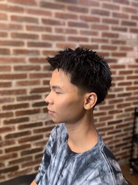 ミリオンバックス 神田店(Million Bucks) 爽やかショートテーパー[フェード/テーパーフェード/メンズ]