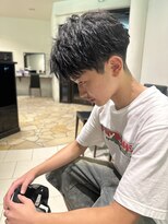 ヘアーメイク グレース ヴィヴィ(HAIR MAKE GRACE ViVi)&nbsp;刈り上ショート/ツイスト/パーマ風