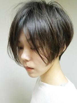 メリケンビューティーパーラー コウベ(MERICAN BEAUTY PARLOR KOBE) 【大人クールショートボブ】tomo