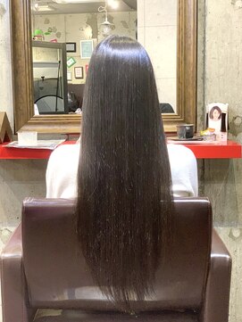 1+ アンプリュス(Unplus) 艶感ロング　セピアベージュ