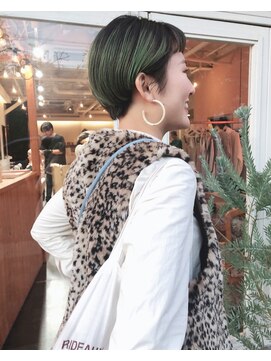 チカシツ(Chikashitsu) green short