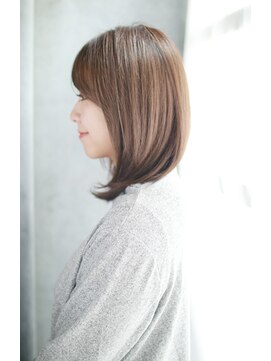 ディディエプラスエヌ(DIDIER +n) 20代30代40代　ひかえめ大人ソフトウルフ【守山】