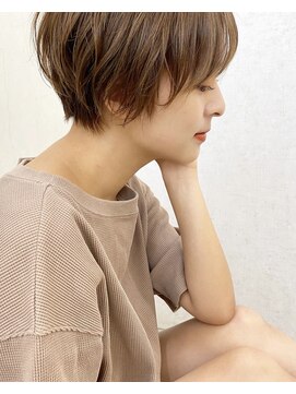 リグフクオカ(L.I.G fukuoka) 20代30代40代大人ハイトーンショートボブ/福岡/天神/大名/赤坂