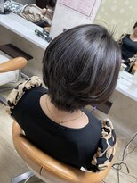 ジュビレ&nbsp;カット，カラー