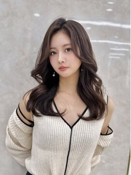 マウル 栄(MAEUL) かきあげ前髪　　レイヤーカット韓国ヘア