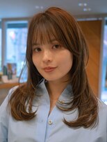 サーカス バイ ビュートリアム 青山(CIRCUS by BEAUTRIUM)&nbsp;ロングレイヤー透明感カラーマロンベージュ青山表参道