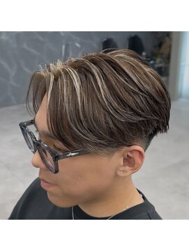 ベルクロー バイ アリープ(Bel.crow by ALEAP) 海外風ハイライト センターパート