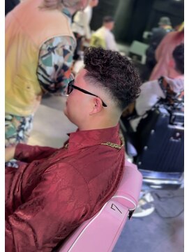 ジェネシス 本店(genesis) 極道パーマ　スキンフェード