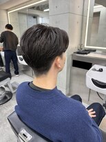 クロム トウキョウ ザ バーバーアルト 神保町店(CHROM TOKYO the Barber ALT) ナチュラルセンターパート