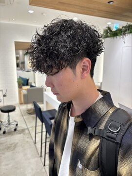 ステアケース 武蔵小杉店(stair:case) パーマ初めての方におすすめの緩めスペインカール