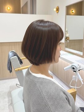 アビエブラン 若江岩田(abije blanc) 艶感ショートボブ【若江岩田駅】