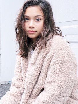 メロウ(MELLOW) フレンチボブ×ハイライトAshカラー