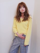 オペラ(Opera)&nbsp;大きめカールのゆるふわ巻き髪