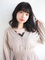 ルティア(Lutia) ブルーブラック ぱっつん前髪 くびれセミディ