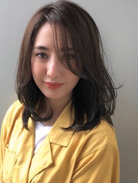 エアー 青山(AIR) 【20代30代40代大人かわいい☆】シアンベージュ×大人カジュアル