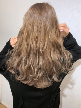 ラピス 新宿(Lapis) 【lapis新宿】ベージュ