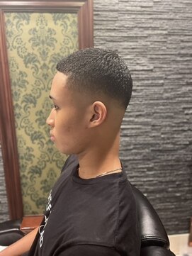プレミアムバーバー 赤坂店(PREMIUM BARBER produce by HIRO GINZA) 極短バズカット【ヒロ銀座】六本木/理容室/フェード